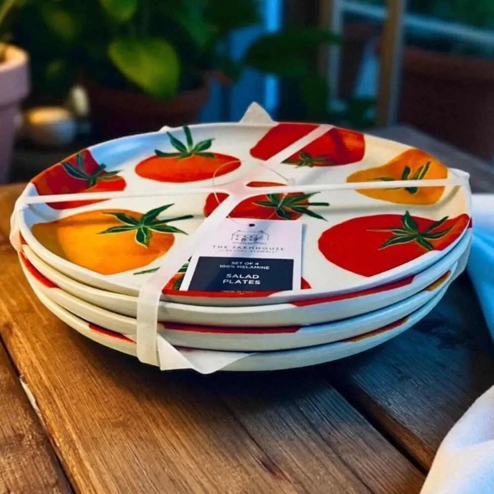 NWT Gorgeous Rachel Ashwell The Farmhouse 4 Set Melamine Tomatoes Salad Plates